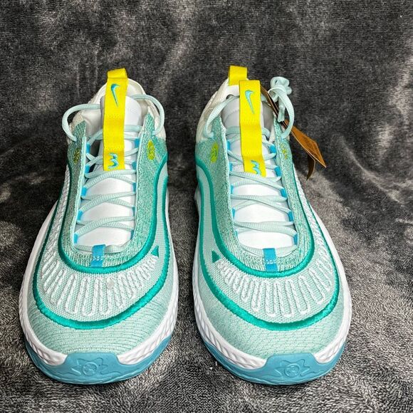 New Nike Cosmic Unity 3 Basketball Shoes \